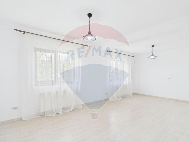 De vanzare| Casa individuala 4 camere | Comuna Berceni | Ilfov