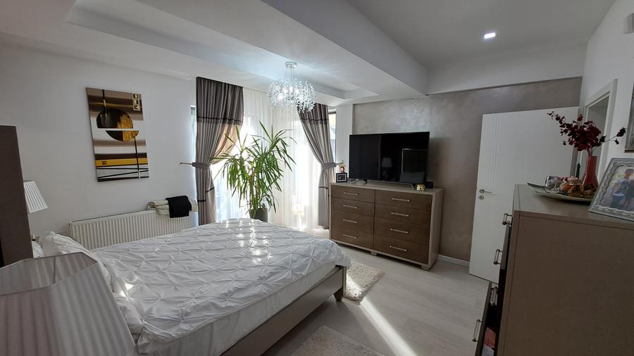 VILA INDIVIDUALA LUX