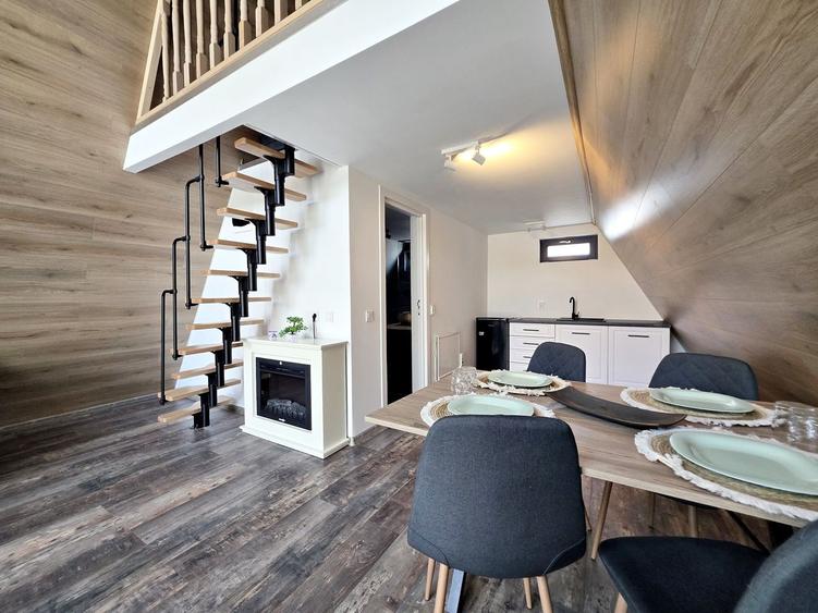 AFACERE LA CHEIE | Complex Turistic Premium A-Frame + Piscină | Snagov