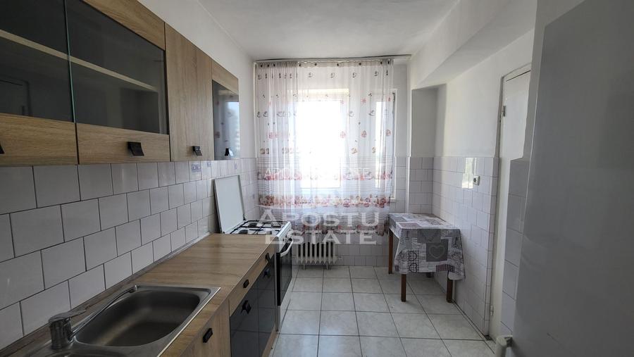 Apartament cu 2 camere,decomandat,mobilat,Calea Circumvalatiunii