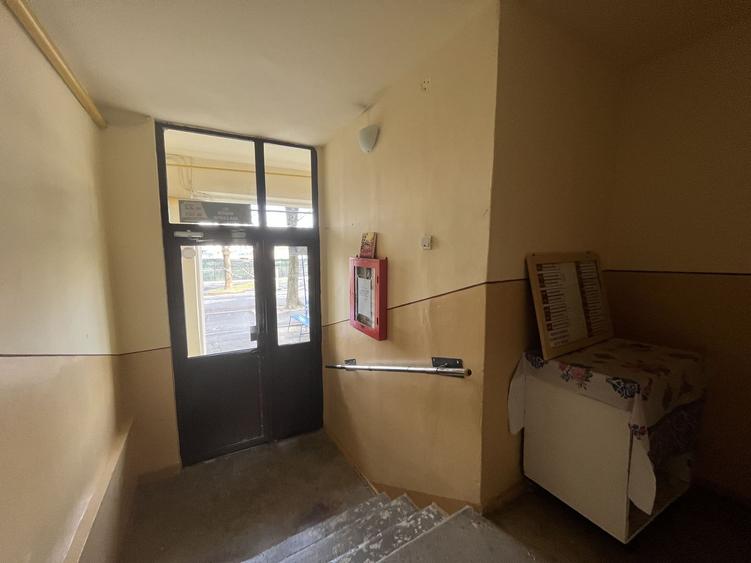 Apartament 1 camere,  zona Aradului Est