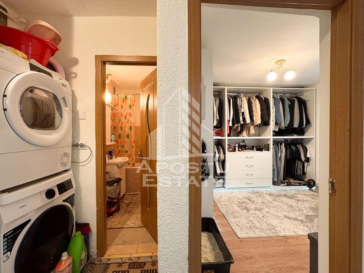 Apartament cu 2 camere, decomandat, Et. 3, Pizzeria Hot, Hunedoara