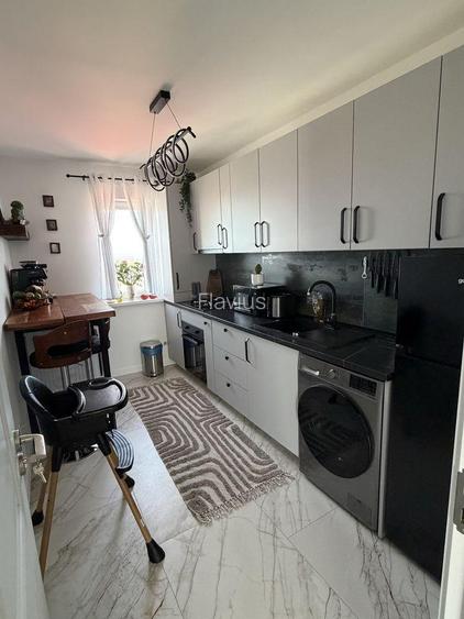 Apartament 2 camere, decomandat, loc. Lisaura