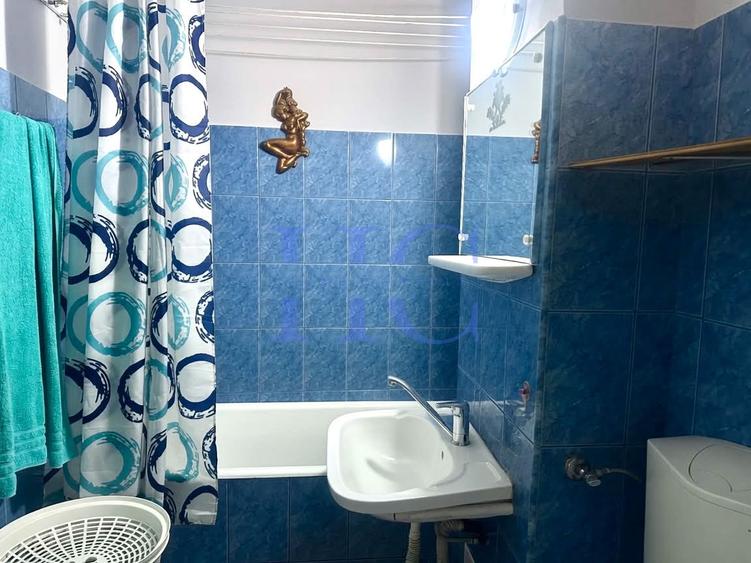 Apartament 2 camere, decomandat, - Bvd. Mihai Viteazul
