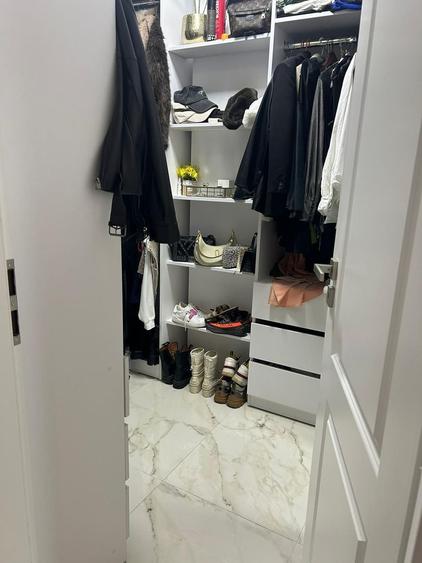 PENTHOUSE EXCLUSIVIST | TOMIS PLUS