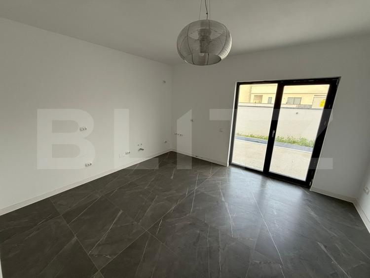 Casa P+E, 120 mp, 371 mp teren, zona Damila