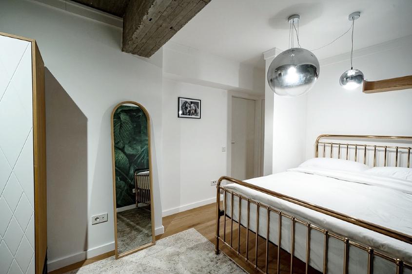 Vand Apartament 3 Camere Cladirea Stela, Nicolae Balcescu 80A