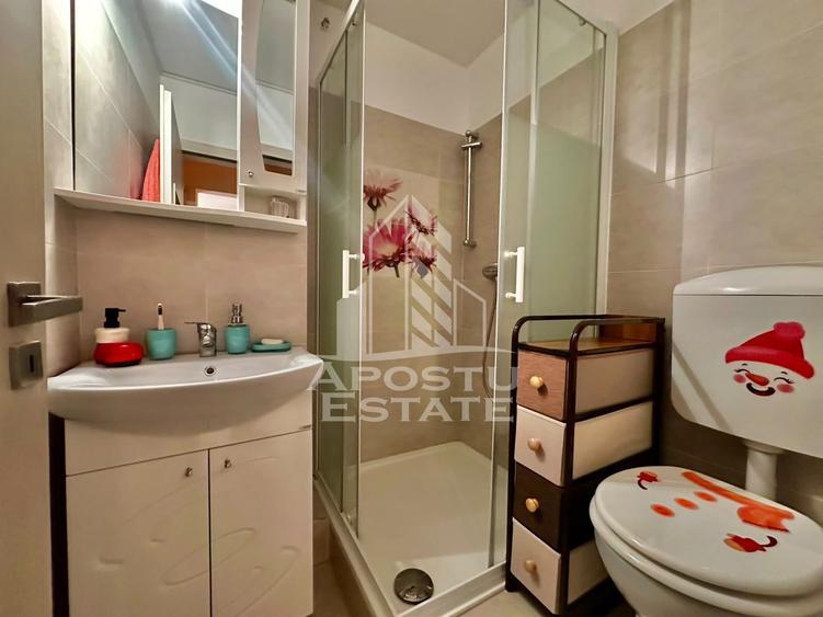 Apartament cu 3 camere, de vanzare, etaj intermediar, zona Soarelui