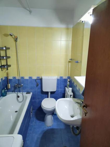 Apartament tip studio 40mp, strada Bucuresti