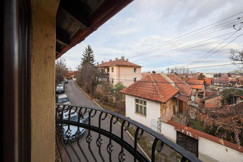 Casă deosebită de vânzare în centrul Brașovului - 48