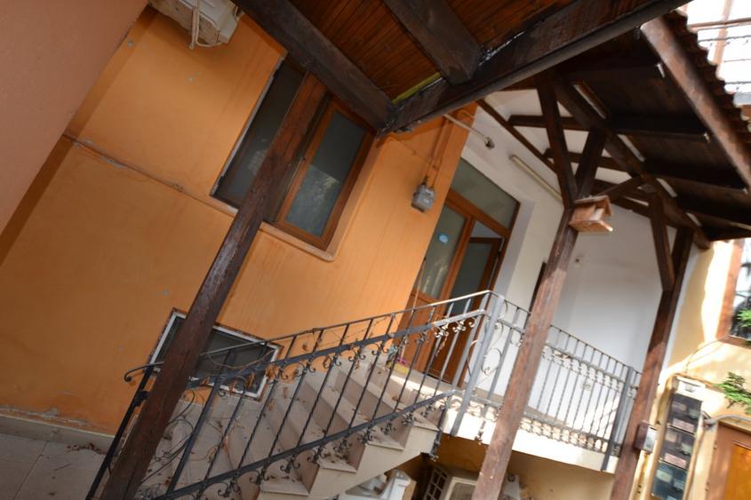 Piata Sinaia, Spatiu pentru diverse activitati