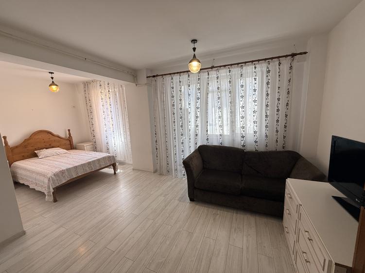 Închiriez Garsonieră în Militari Residence