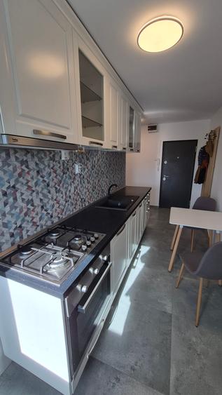 GARSONIERA RENOVATA - MOBILATA -BLOC ANVELOPAT TERMIC- AMPLASATA IDEAL