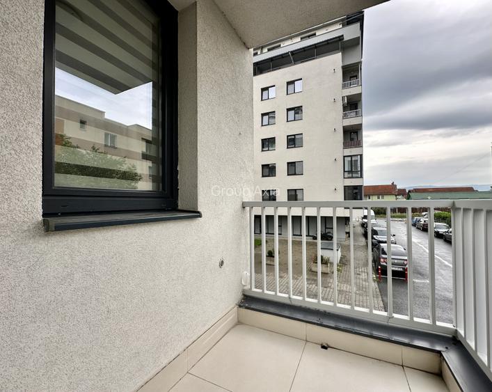 Inchiriere Apartament 3 camere si garaj, strada Rodnei, imobil nou - 9