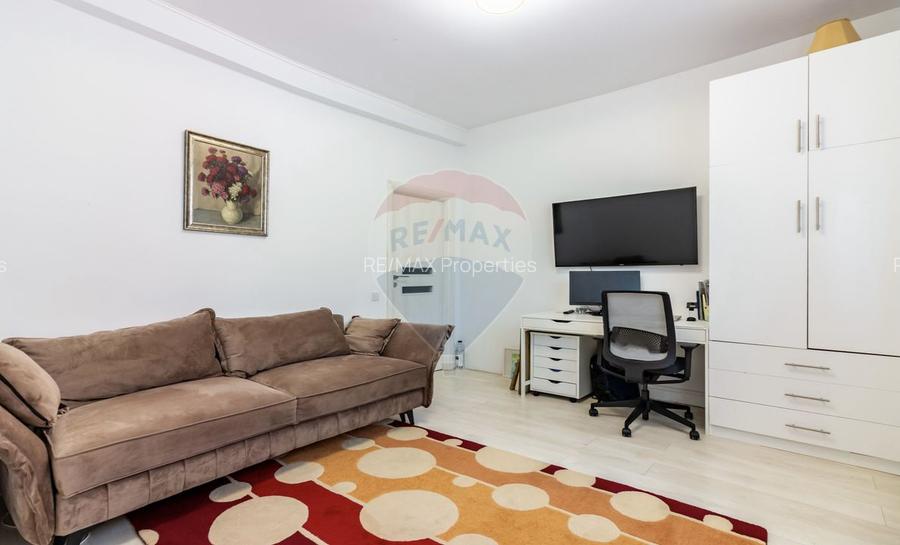Casă / Vilă cu 5 camere de vanzare în zona Domenii, langa metrou - 2