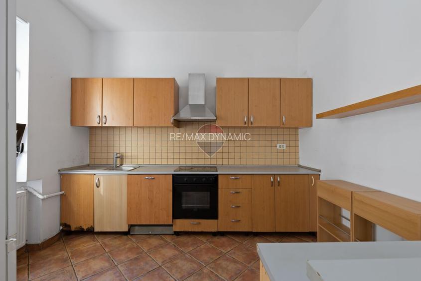 Apartament 4 camere + boxă, etaj 1, în zonă  Ultracentral - 12