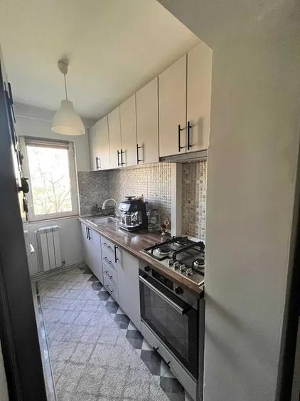 Apartament cu 2 camere, zona Canta