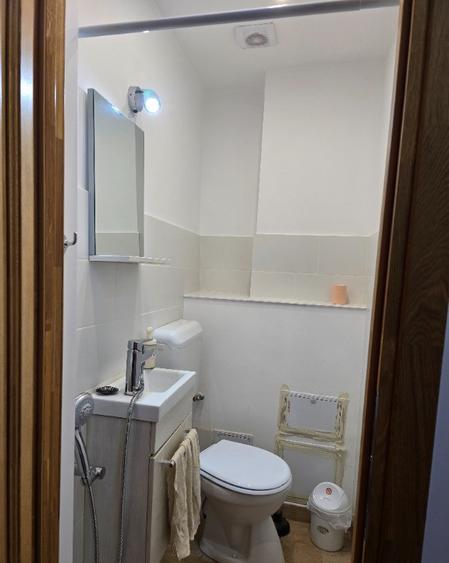 Apartament 3 Camere | Semidecomandat | 1 Mai | Metrou
