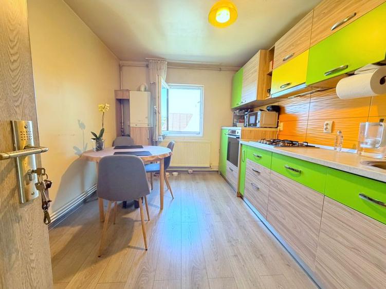 Apartament decomandat, la doi pasi de Arena Mall