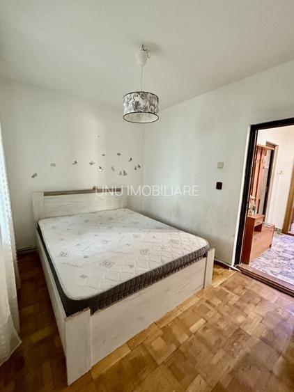 Casă P+M Iași, Podu de Fier - Moara de Vânt 4 Camere garaj si beci, 264mp Teren - 17