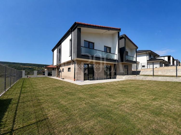 Casa 5 camere de vanzare in Chinteni