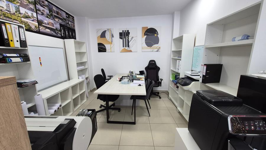 SPATIU BIROU - CAUTAM COLEG- ARHITECT, STRUCTURIST , CADASTRIST