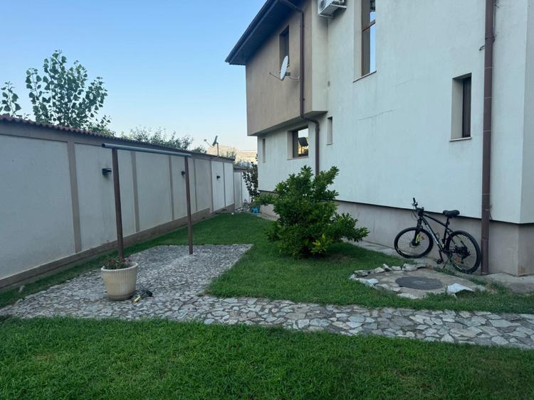 Casa S+P+1, 280 mp utili, 585 mp teren, zona Lăpuș