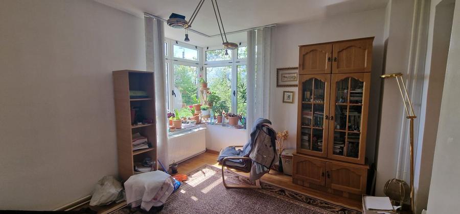 Casa - 1500 mp de teren - zona rezidențială schit