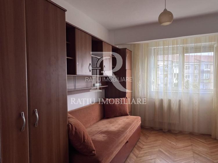 Apartament cu 3 camere | Costache Negruzzi | Decebal | Oradea - 15