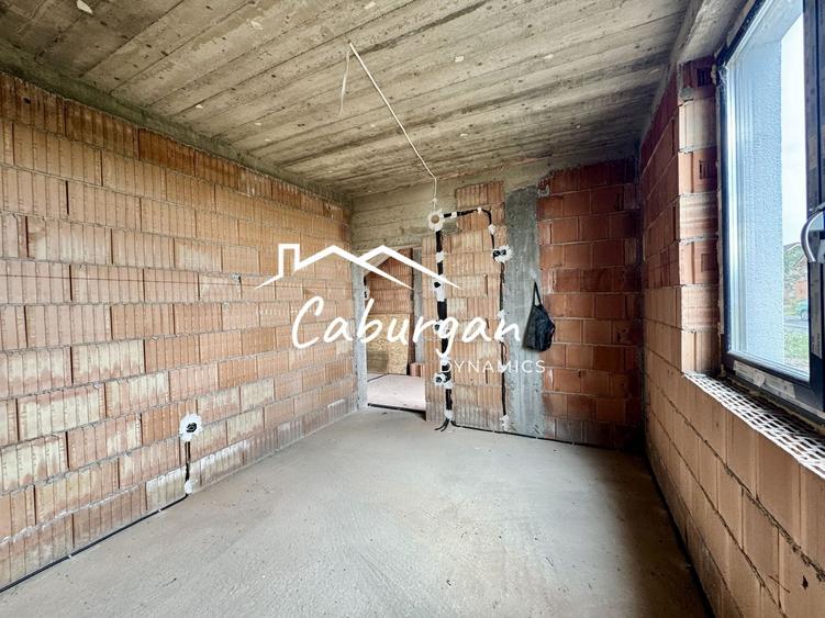 Casa cu 6 camere, 500mp teren, garaj, intabulata - Veterani