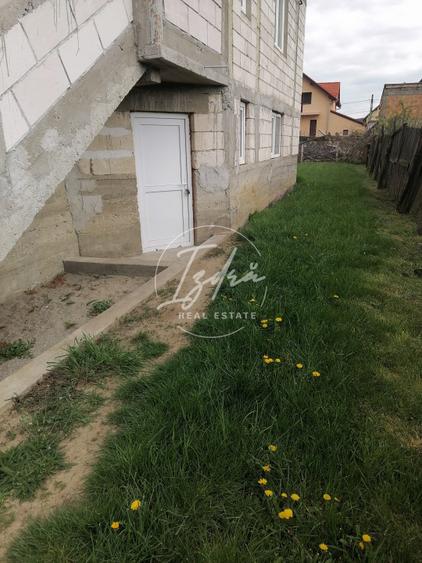 Casa de vanzare pe str Gheorghe Lazar
