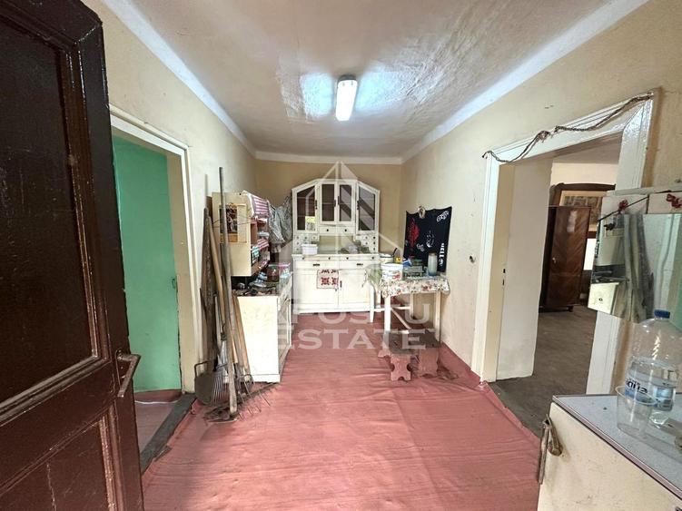 Casa cu teren de vanzare in Zimandu Nou
