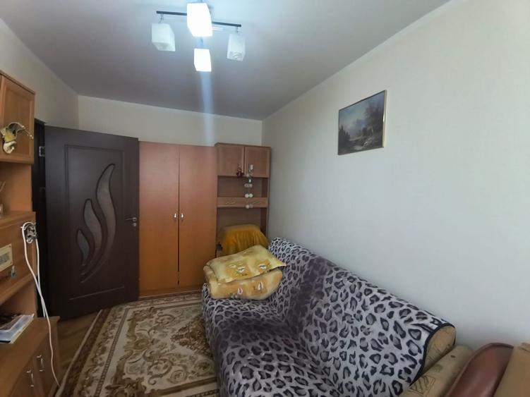 Apartament 2 camere de vanzare| Central, Suceava | Decomandat