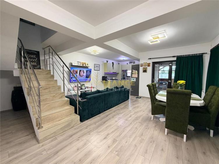 Casa deosebita cu 5 camere in Berceni – Mobilata, Utilata, Dormitor la Parter si
