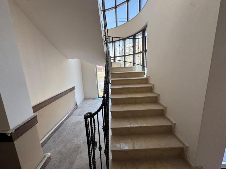 Spațiu comercial de închiriat – Bdul T. Vladimirescu, cartier Aluniș -zona Topaz