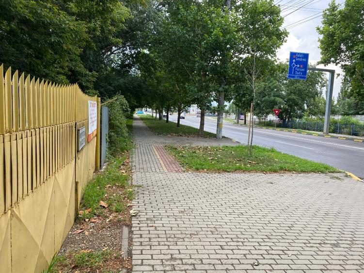 Vand teren intravilan 7000 mp
