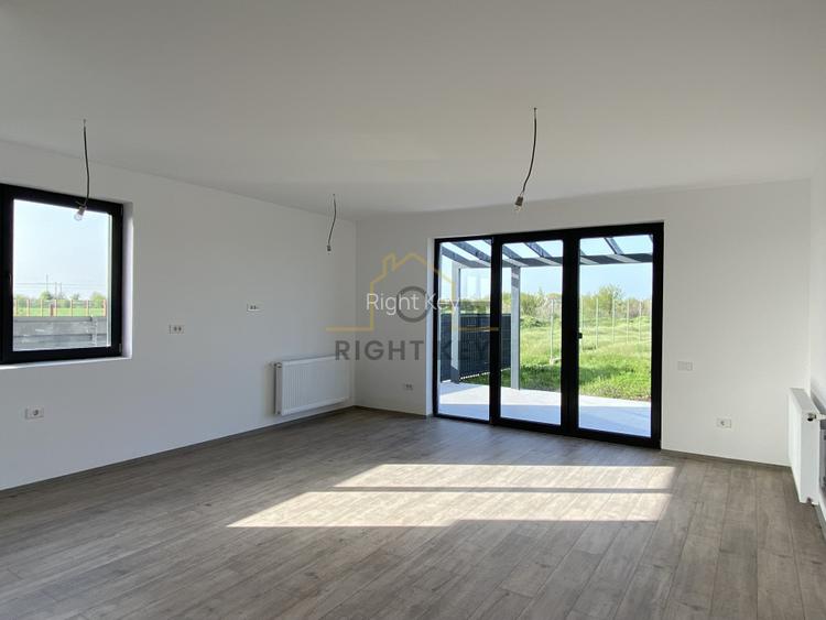 Mutare rapida!Casa 5 cam, 120mpu, 440mpt, toate utilitatile!Comision 0 - 7