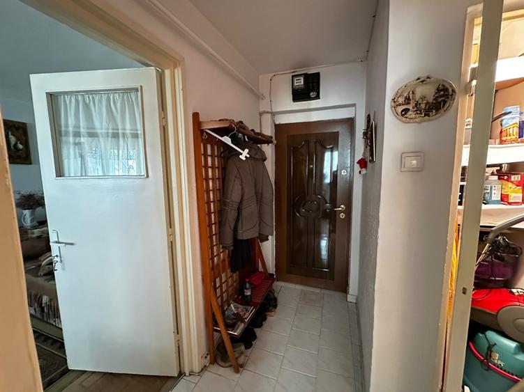 Proprietar – apartament 2 camere decomandat, Oțelarilor, et. 8, mobilat+utilat