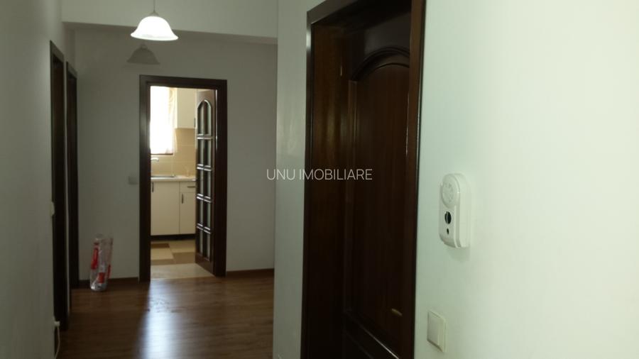 Apartament 3 camere decomandat, 90 mp, bloc nou – Aproape de Universitate | 600 €/lună - 7