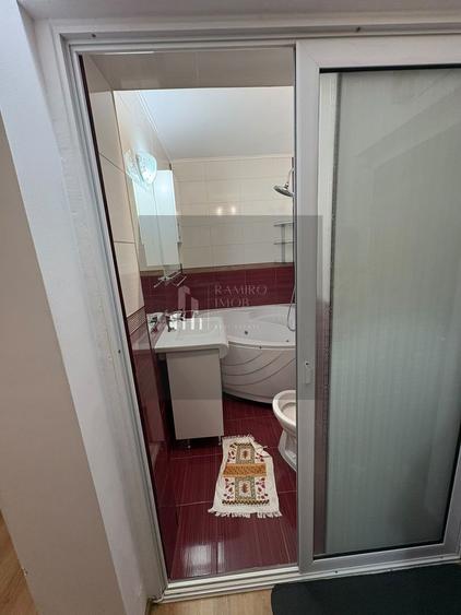 Garsoniera Turnu Magurele 10 minute metrou Aparatorii Patriei