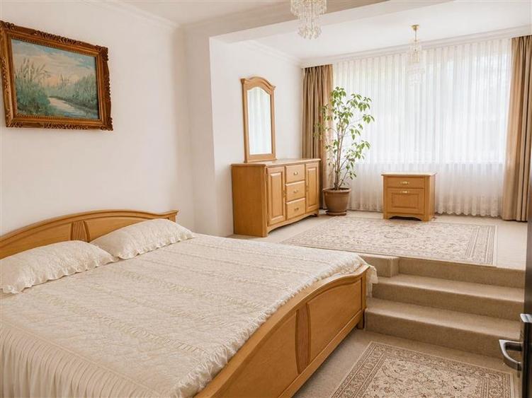 Baia Mare Vanzare I Casa solida pentru doua familii cu teren generos