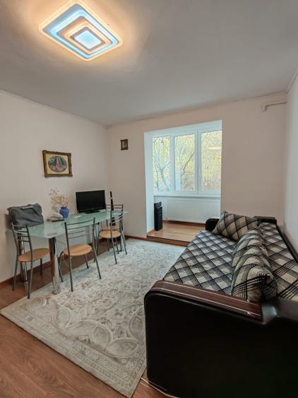 Apartament 2 camere, 49 mp, zona Săsar