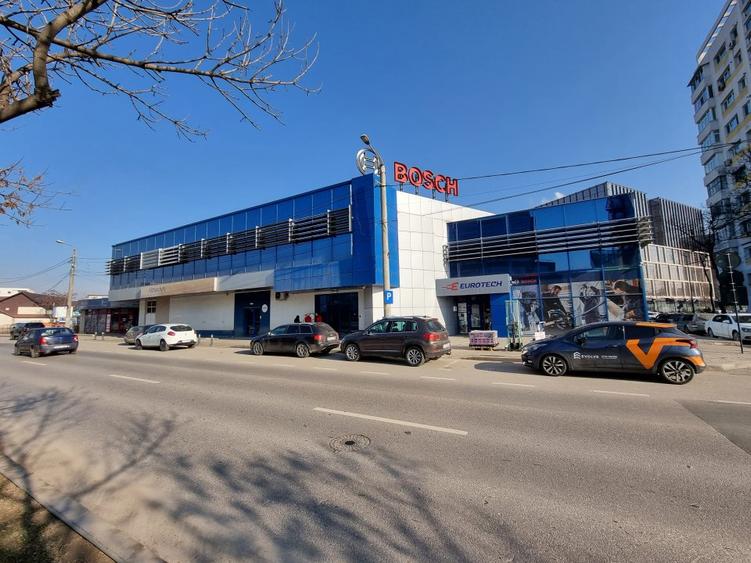 Clădire mixtă în zonă centrală – ideală pentru multiple activități, COMISION 0%
