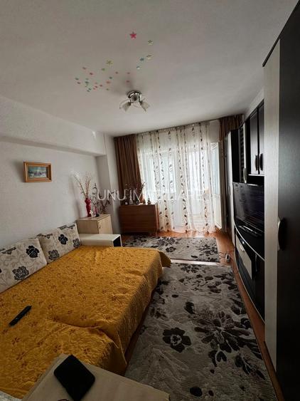 Esplanada Oancea-3 Camere Decomandat 82mp-doua bai-doua balcoane-bloc 90' - 9
