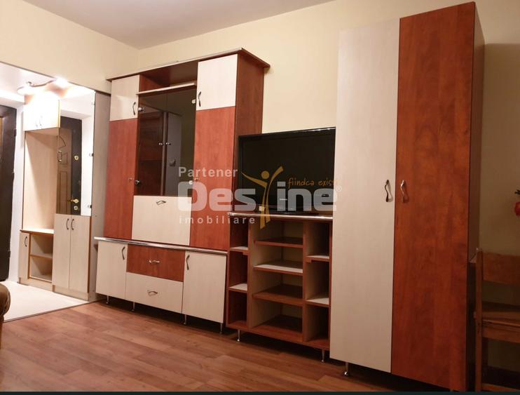 Garsonieră de închiriat | Galata | Etaj 2 | Centrală proprie | Mobilată și utila