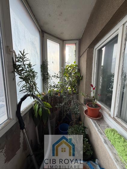 Vanzare apartament 4 camere Calea Mosilor