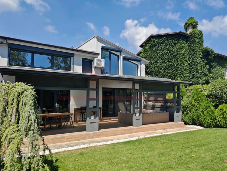 Vila Eforie Sud | nou renovată | ideal locuință sau birou | 507 mp teren