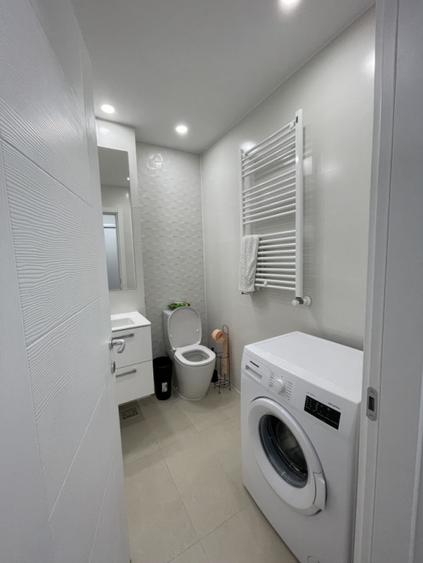 Garsoniera | Hils Brauner | Loc parcare | Centrala | Balcon | Metrou