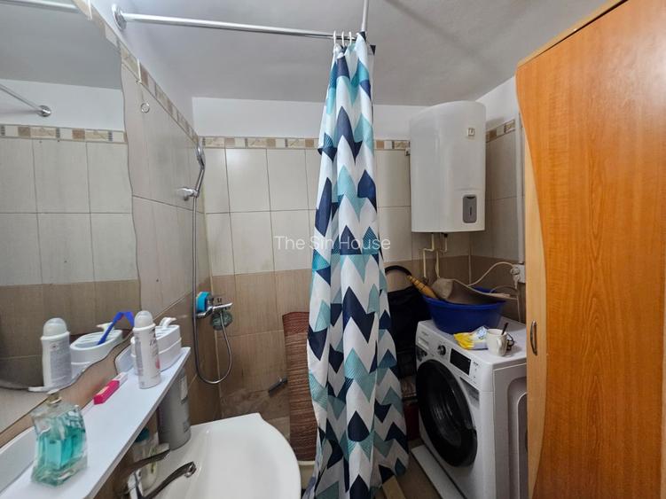 Apartament 2 camere decomandat, Etaj 5/8, Str. V. Croitoru