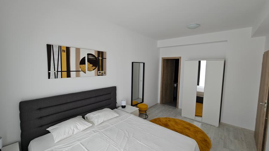 VILE P+M, 5 camere+Teren 300 mp.zona Otopeni, COMPLEX CU PISCINA-COMISION 0%